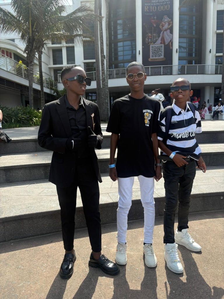 SanikwaMdlalose-and-Hlongwane