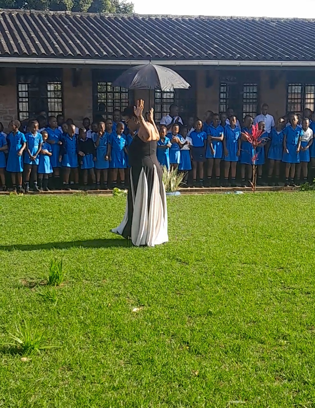 Mam Gumbi farewell moment at school